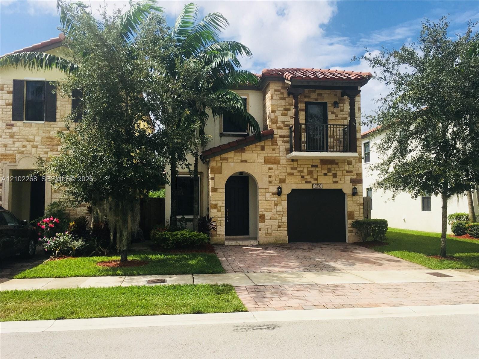 10310 NW 70th Terrace, Doral, FL 33178 photo 3