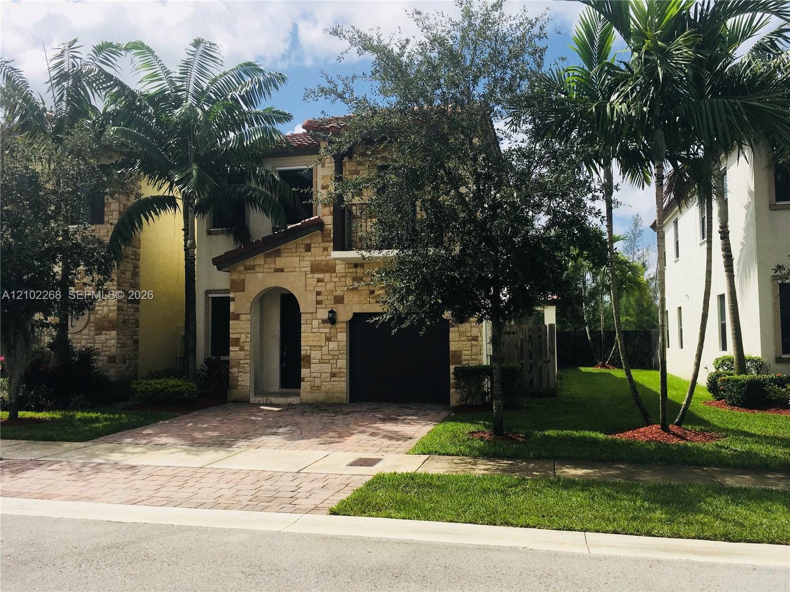 10310 NW 70th Terrace, Doral, FL 33178 photo 4