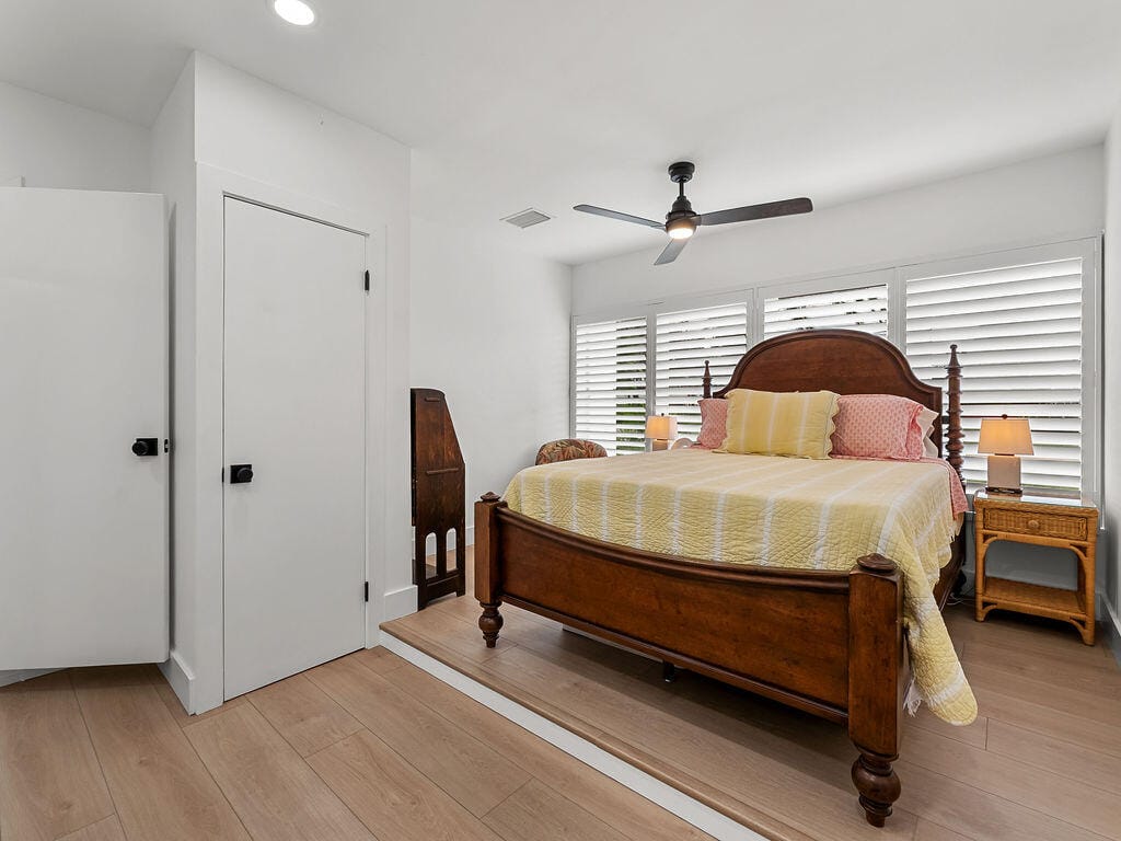 2041 Buena Vista Boulevard — photo 12