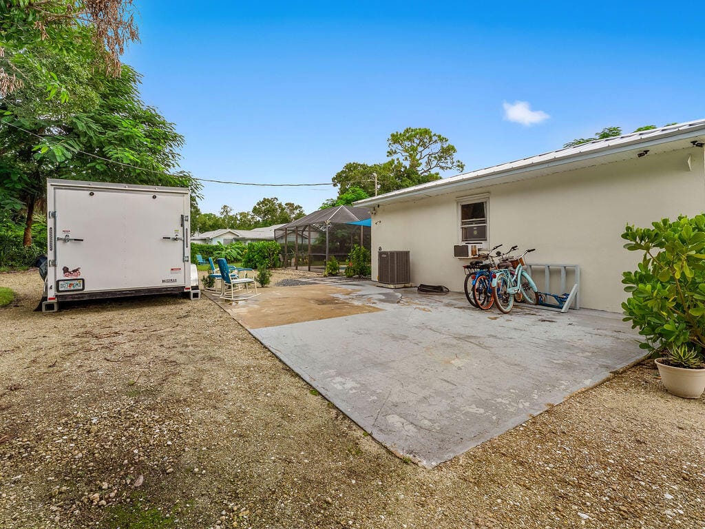 2041 Buena Vista Boulevard, Vero Beach, FL 32960 photo 28