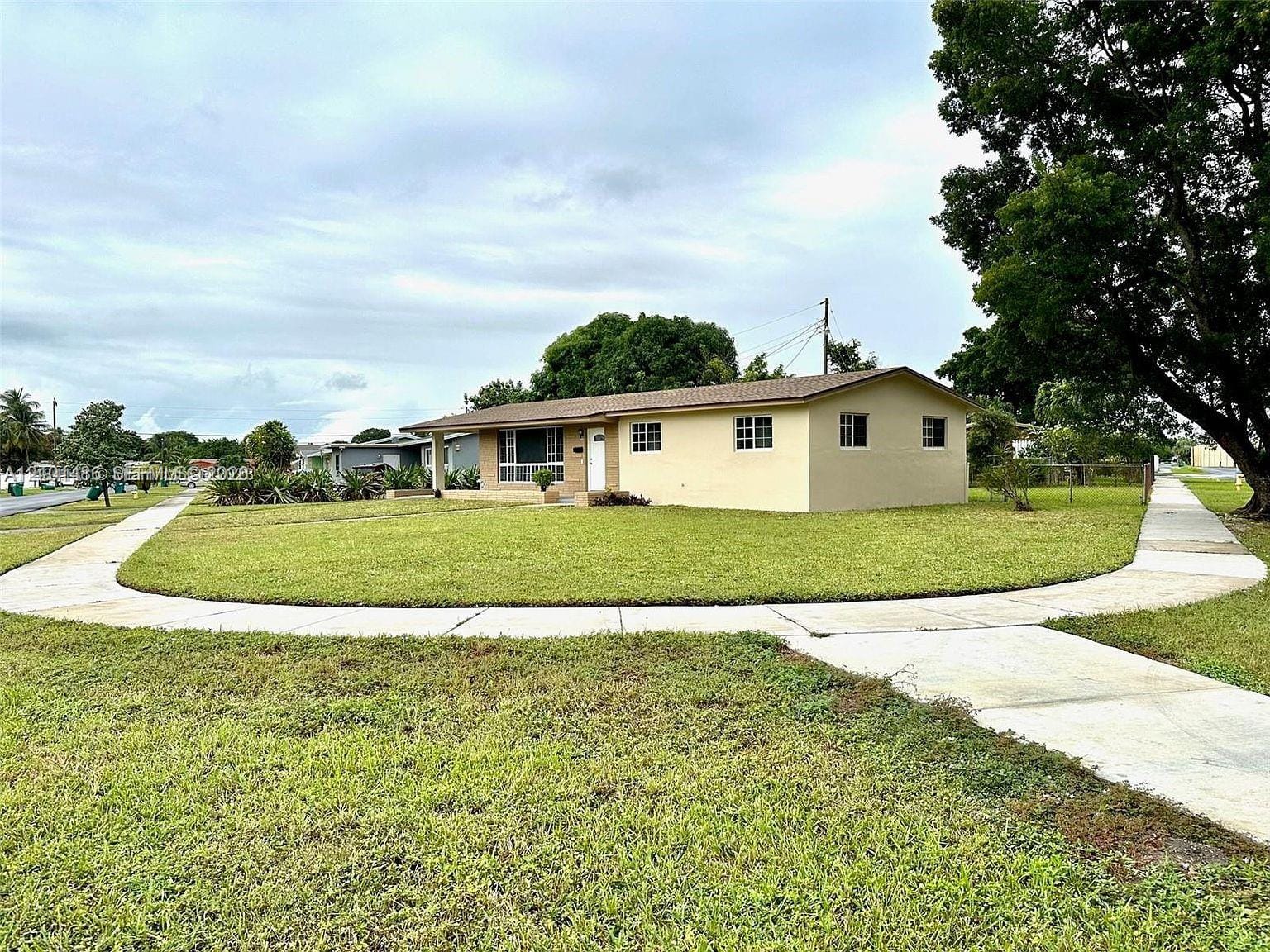 4 bedroom home for sale at 821 173rd, Miami Gardens, FL 33169 — $720,000