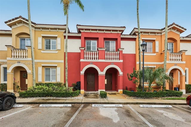 8944 SW 19th Street 907, Miramar, FL 33025