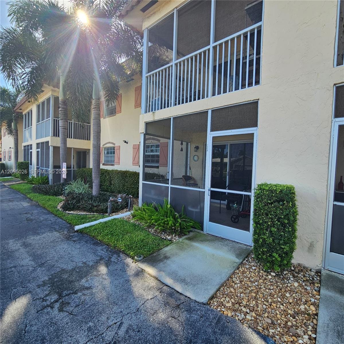 101 E Mcnab Road 204, Pompano Beach, FL 33060