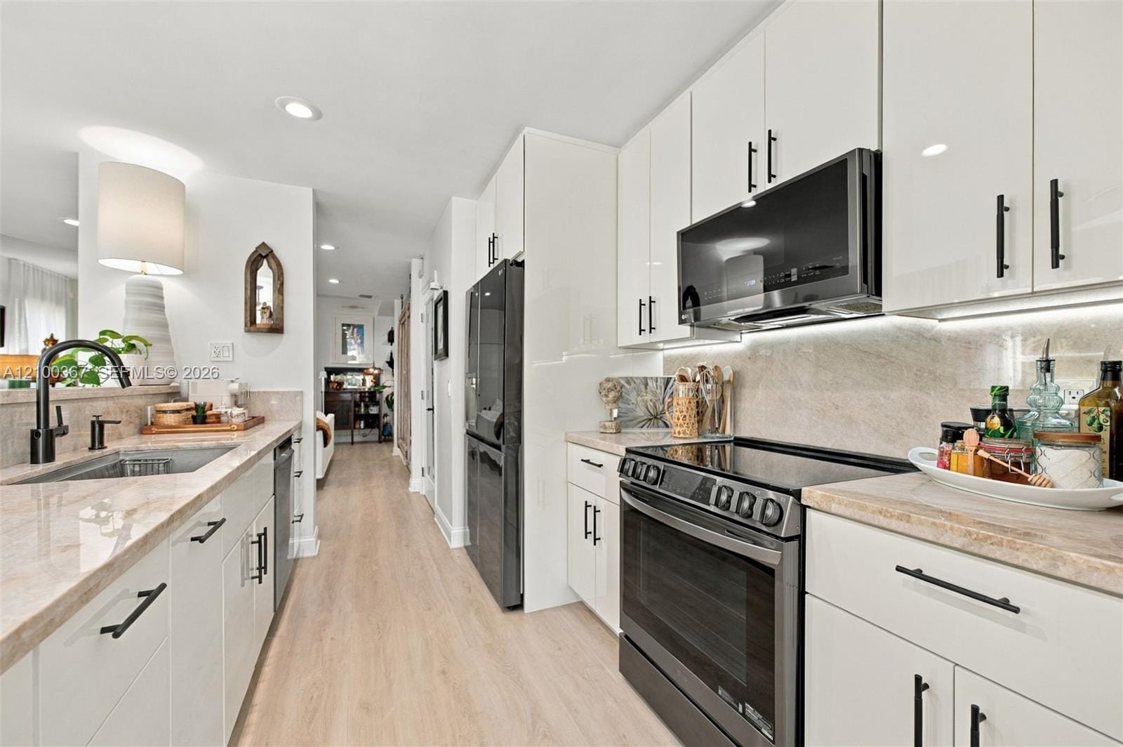 3151 New York Street 3151 — photo 12