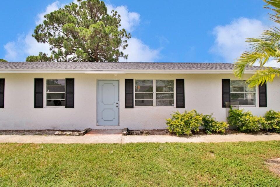 3 bedroom home for sale at 3060 MARTIN, Greenacres, FL 33463 — $2,500