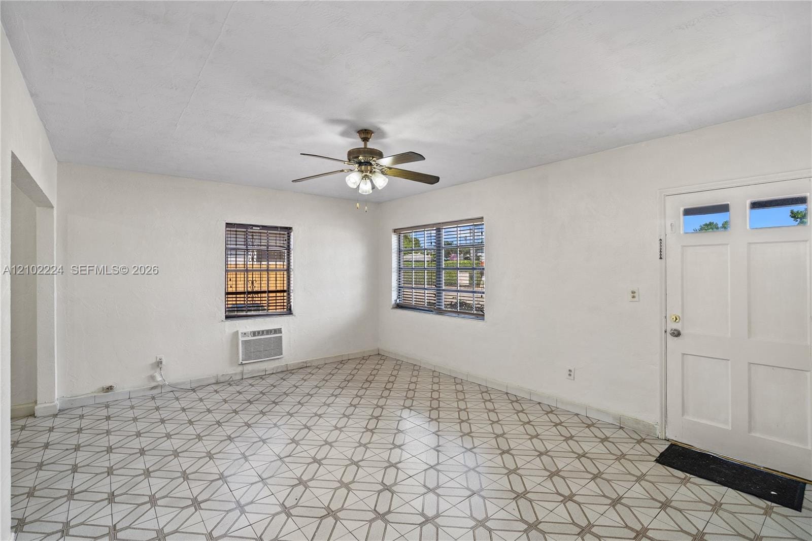 3250 NW 14th Terrace, Miami, FL 33125 photo 11