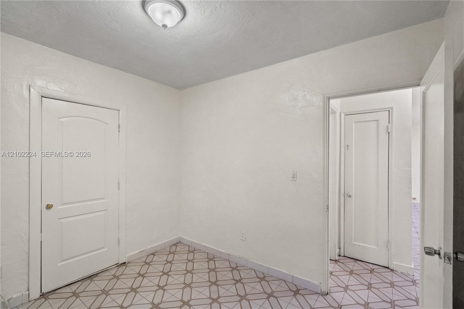 3250 NW 14th Terrace, Miami, FL 33125 photo 17