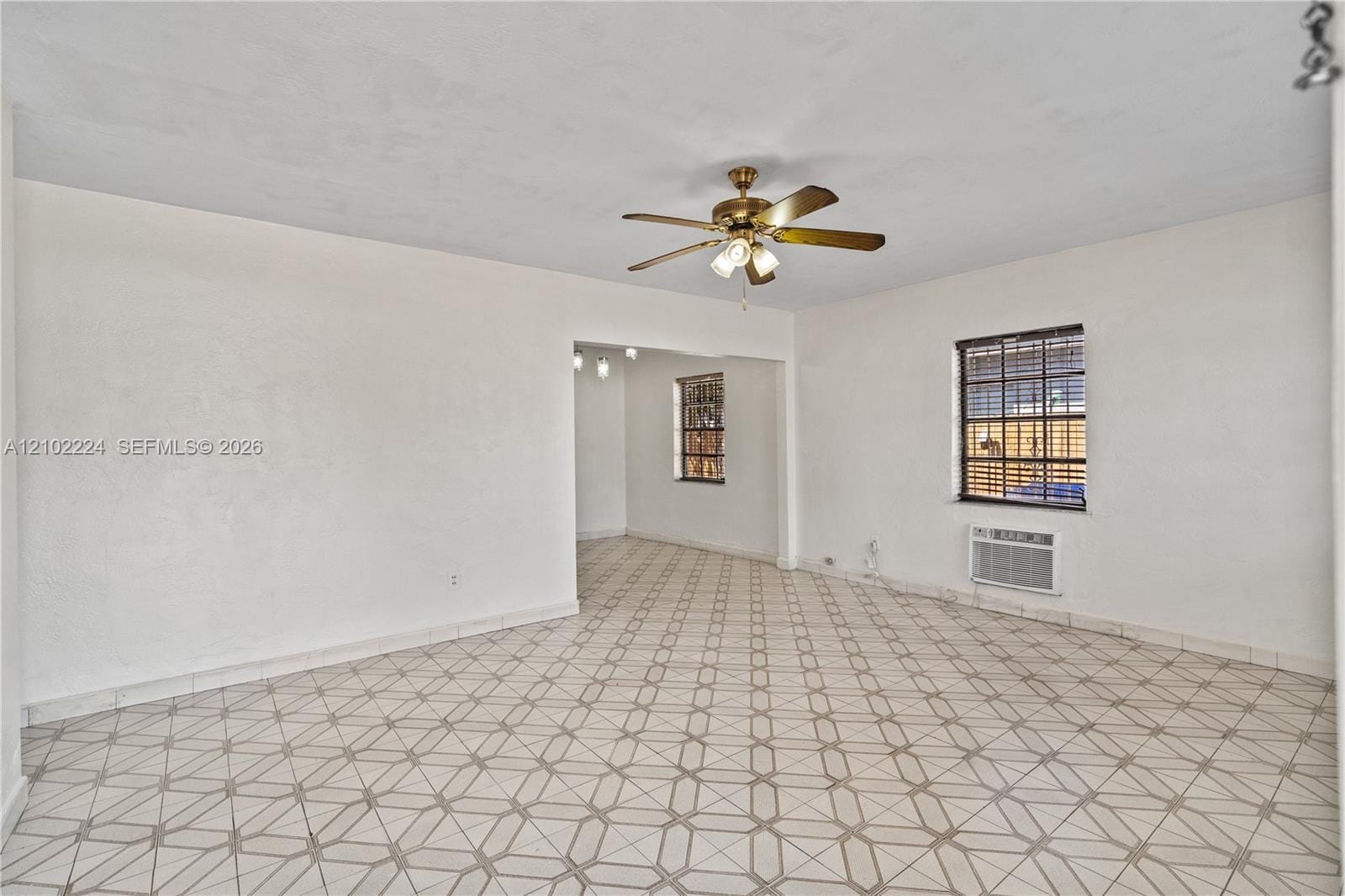 3250 NW 14th Terrace, Miami, FL 33125 photo 10