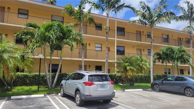 11477 NW 39th Court 202-1, Coral Springs, FL 33065