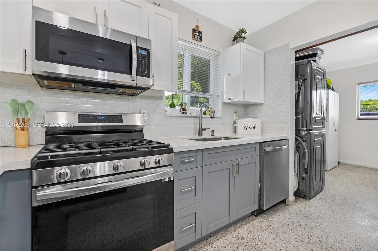 11080 SW 60th Street — photo 11