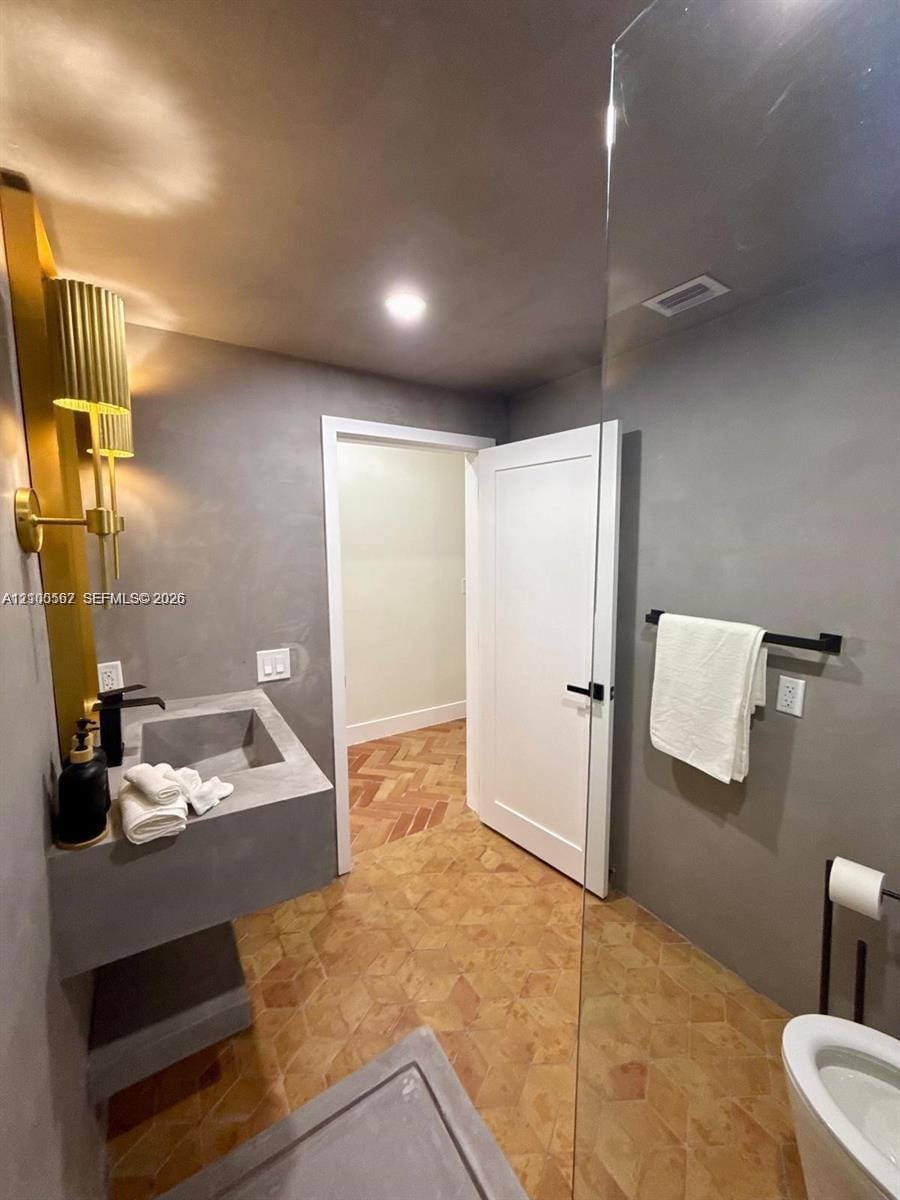 905 SW 13th Court, Miami, FL 33135 photo 16