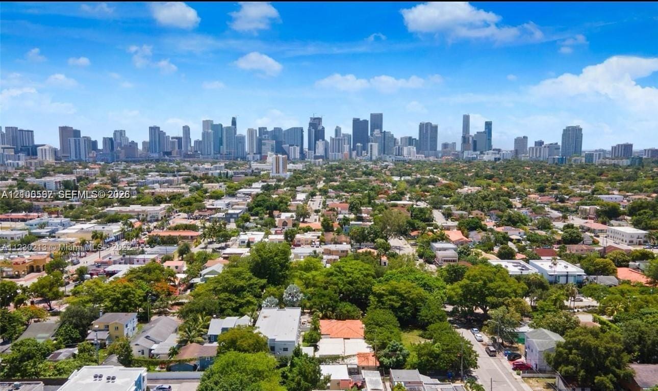 905 SW 13th Court, Miami, FL 33135 photo 4