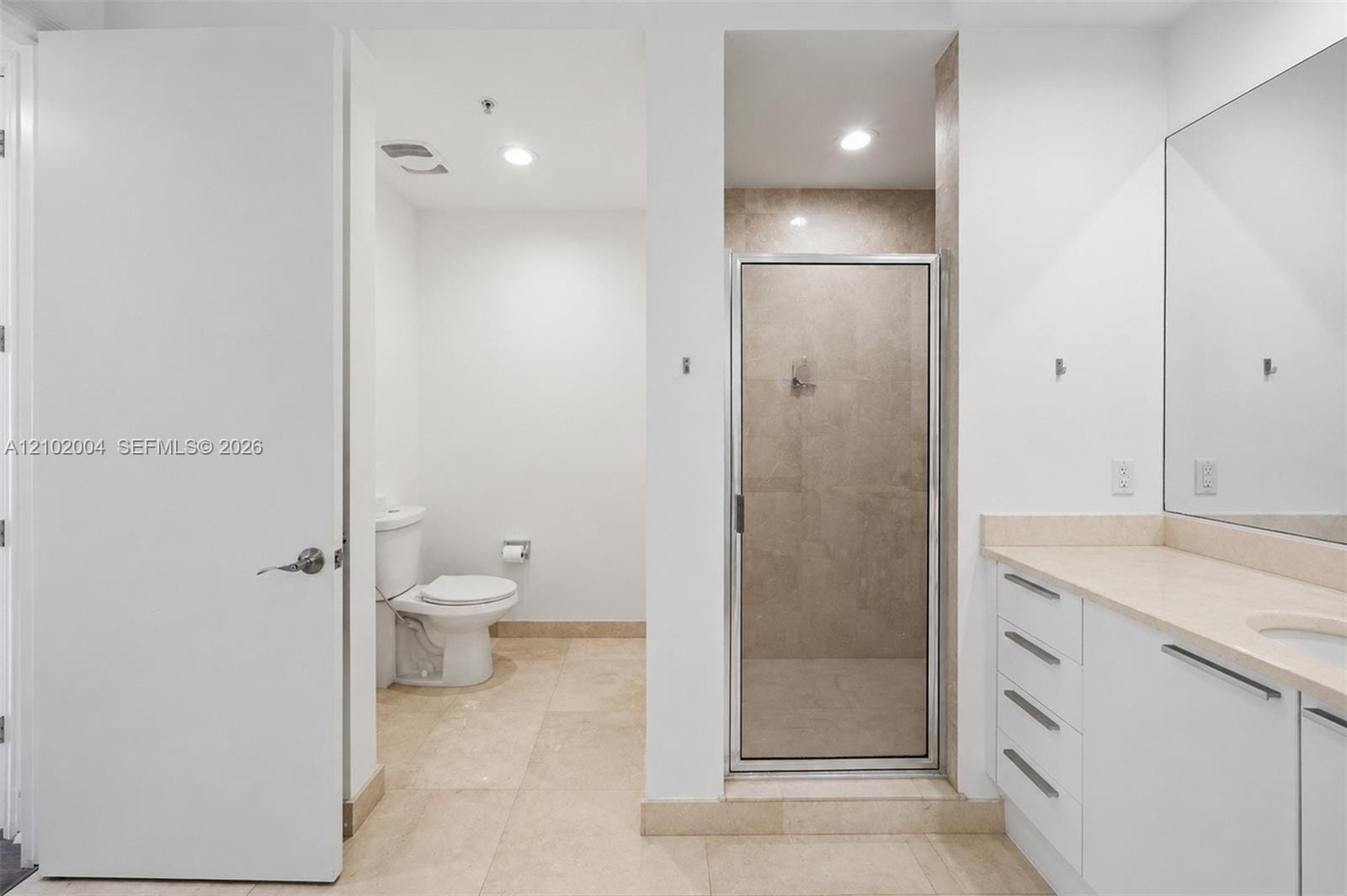 15051 Royal Oaks Lane 102, North Miami, FL 33181 photo 18