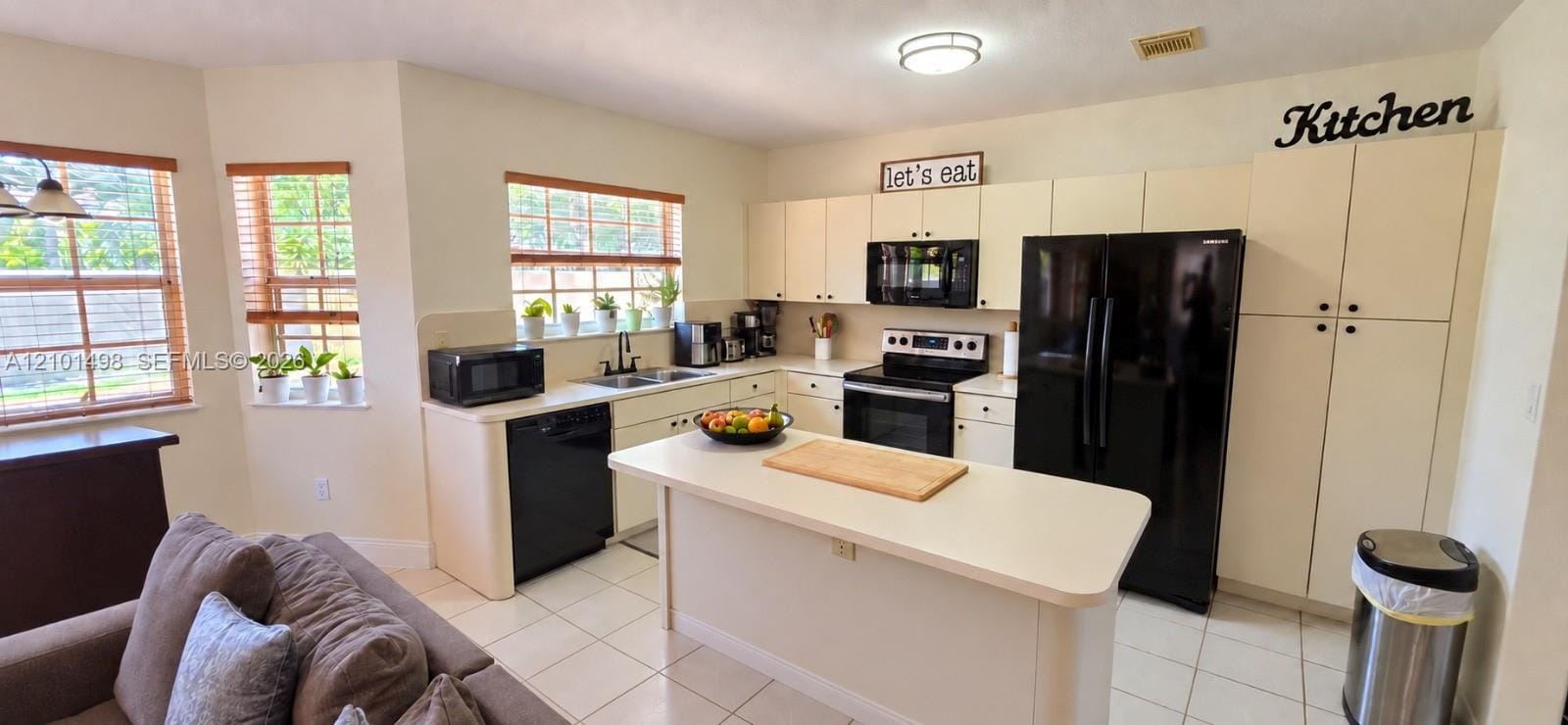 9010 SW 166th Place, Miami, FL 33196 photo 14