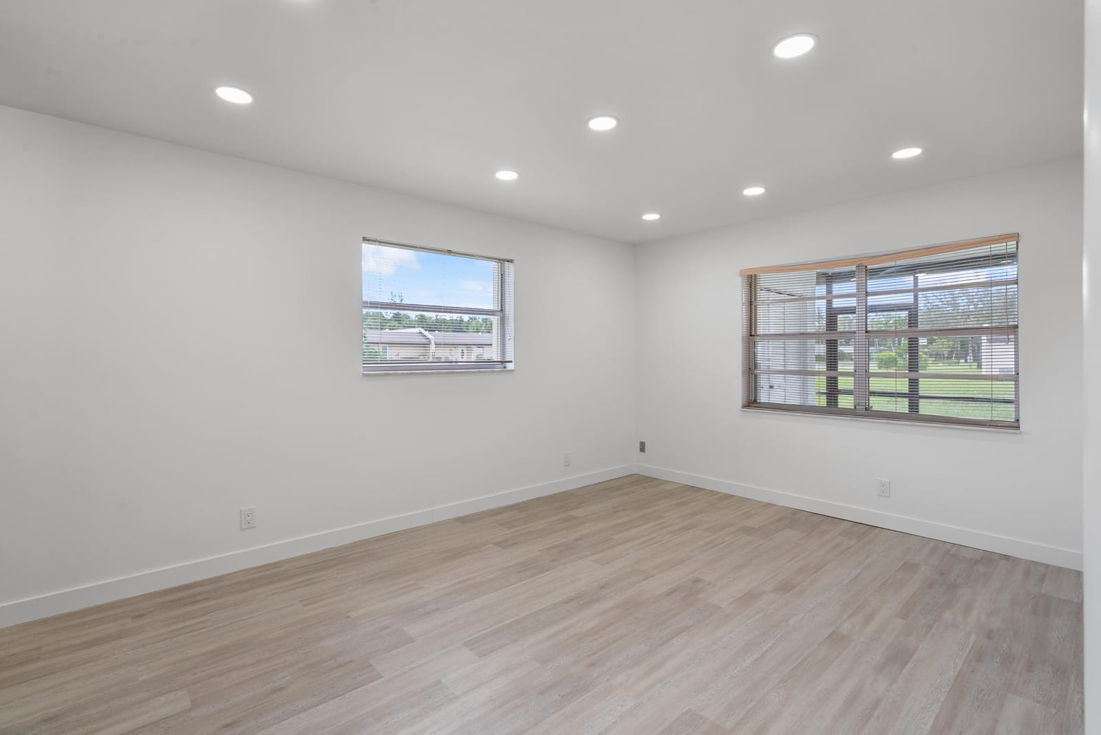 100 Lake Rebecca Drive — photo 12