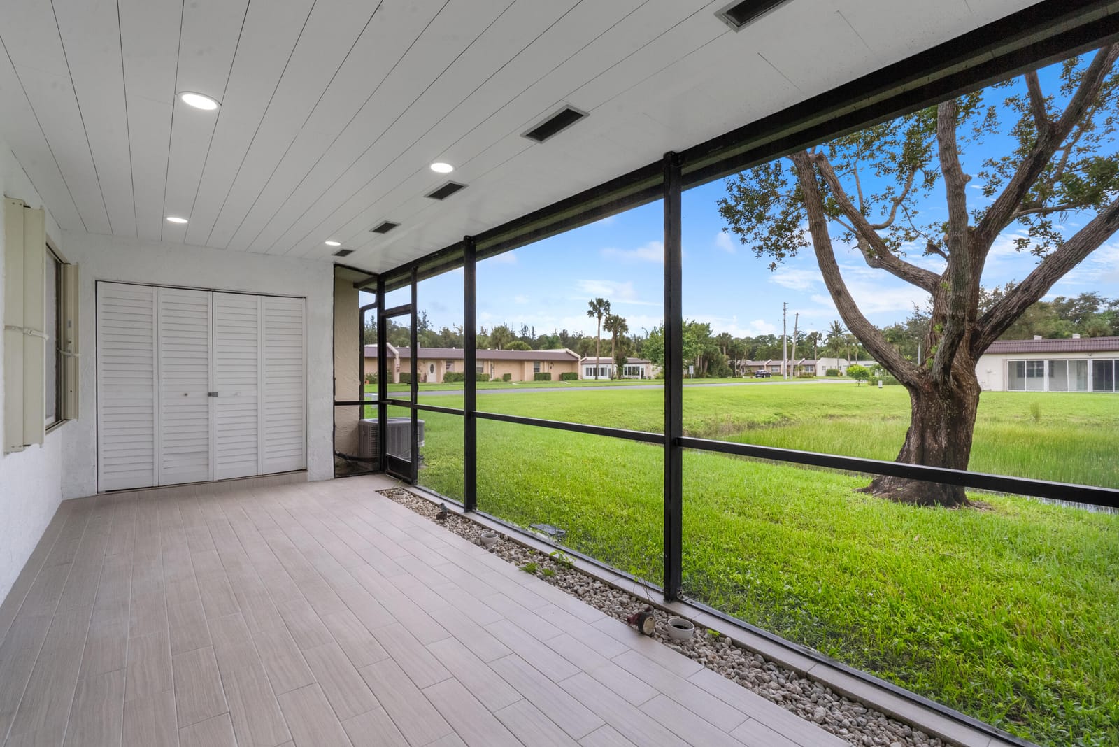 100 Lake Rebecca Drive, West Palm Beach, FL 33411 photo 15