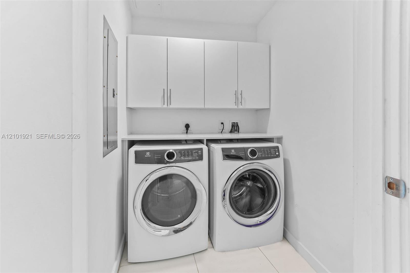 851 NE 1st Avenue 2601, Miami, FL 33132 photo 13