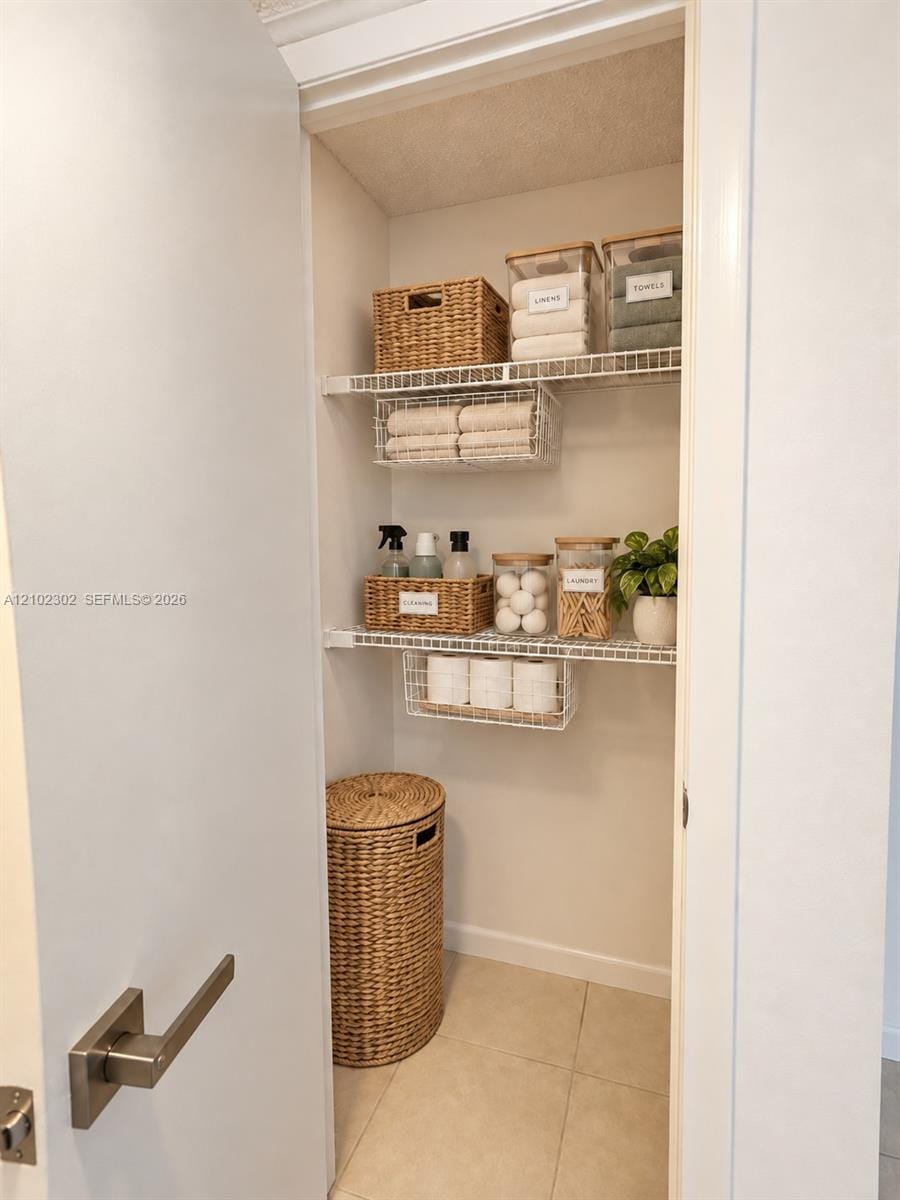 560 S Park 7-23, Hollywood, FL 33021 photo 11