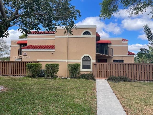 8068 Severn Drive B, Boca Raton, FL 33433