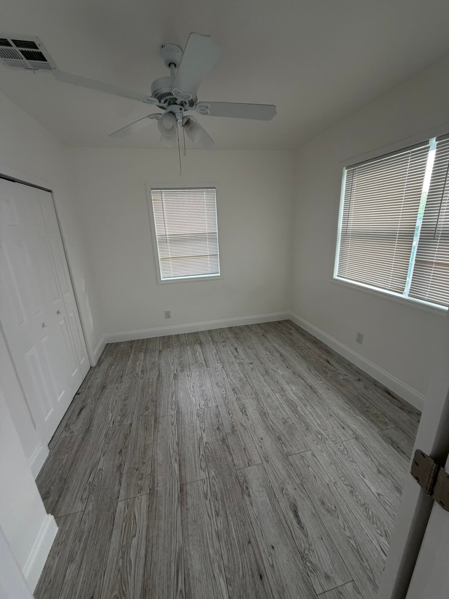 3890 Lakewood Road, Palm Springs, FL 33461 photo 6
