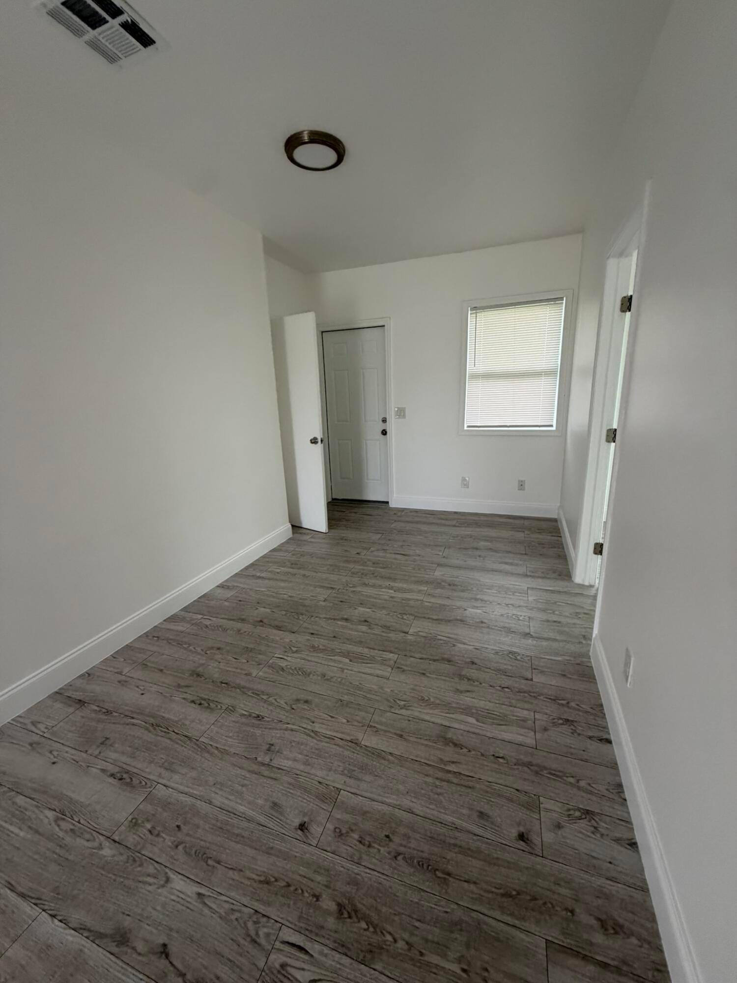 3890 Lakewood Road, Palm Springs, FL 33461 photo 8