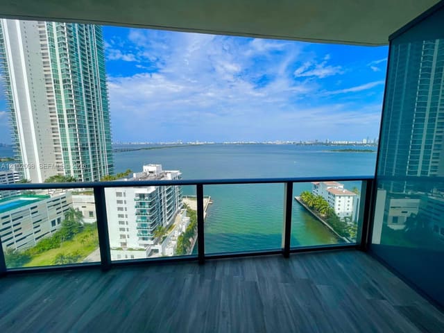 460 NE 28th Street 1802, Miami, FL 33137