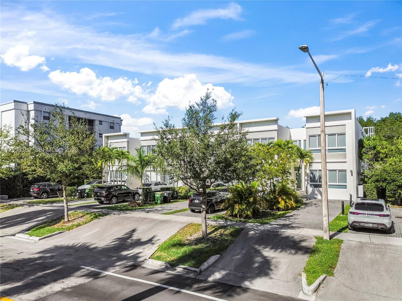 2461 NE 135th Street, North Miami, FL 33181 photo 23