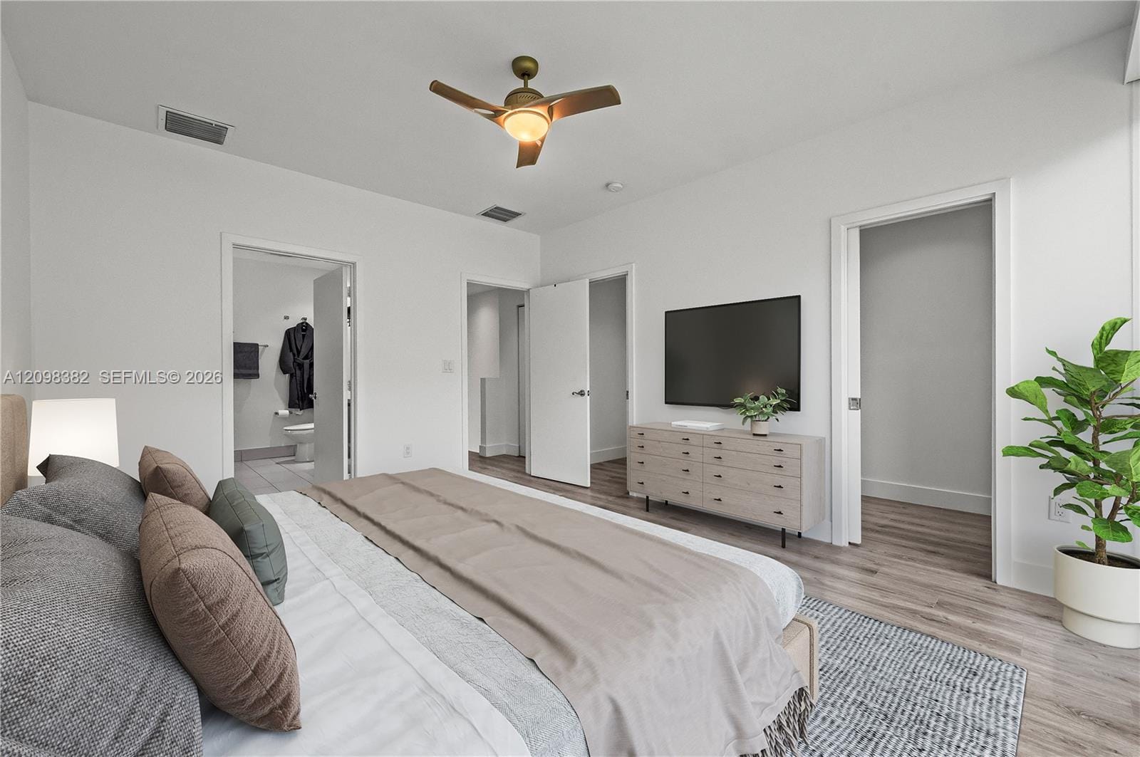 2461 NE 135th Street, North Miami, FL 33181 photo 8