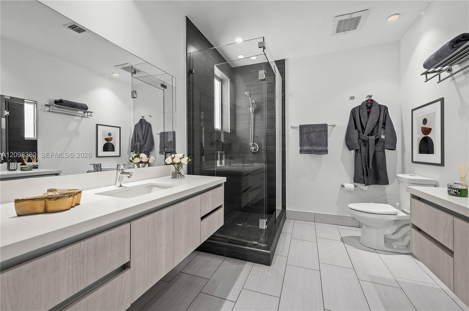 2461 NE 135th Street, North Miami, FL 33181 photo 9