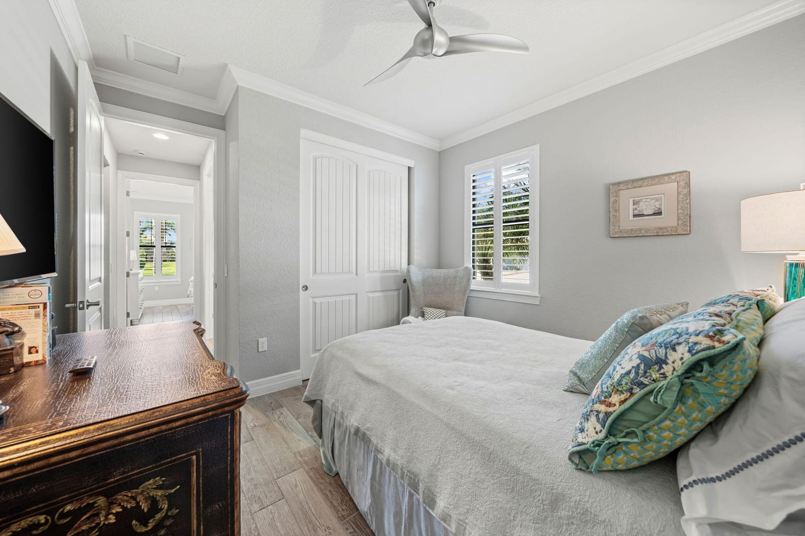 8376 Hanoverian Drive — photo 12