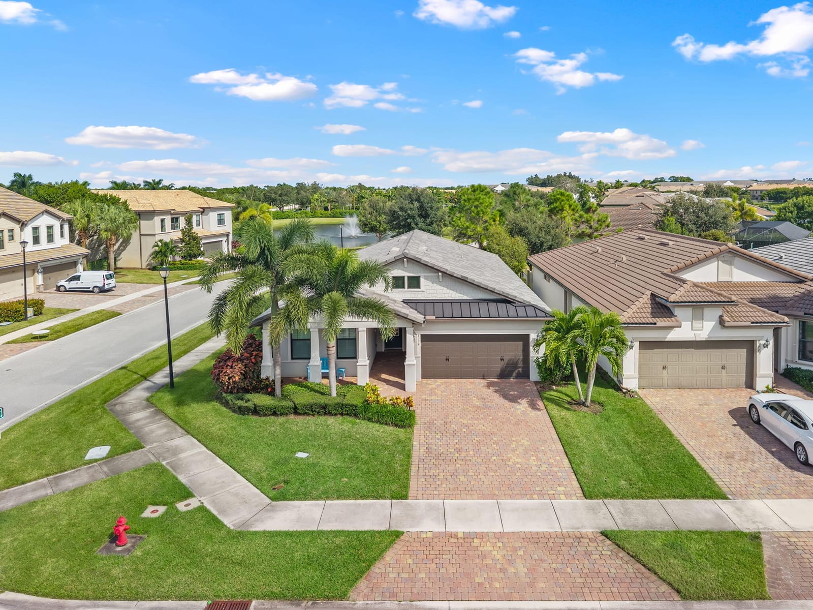 8376 Hanoverian Drive — photo 4