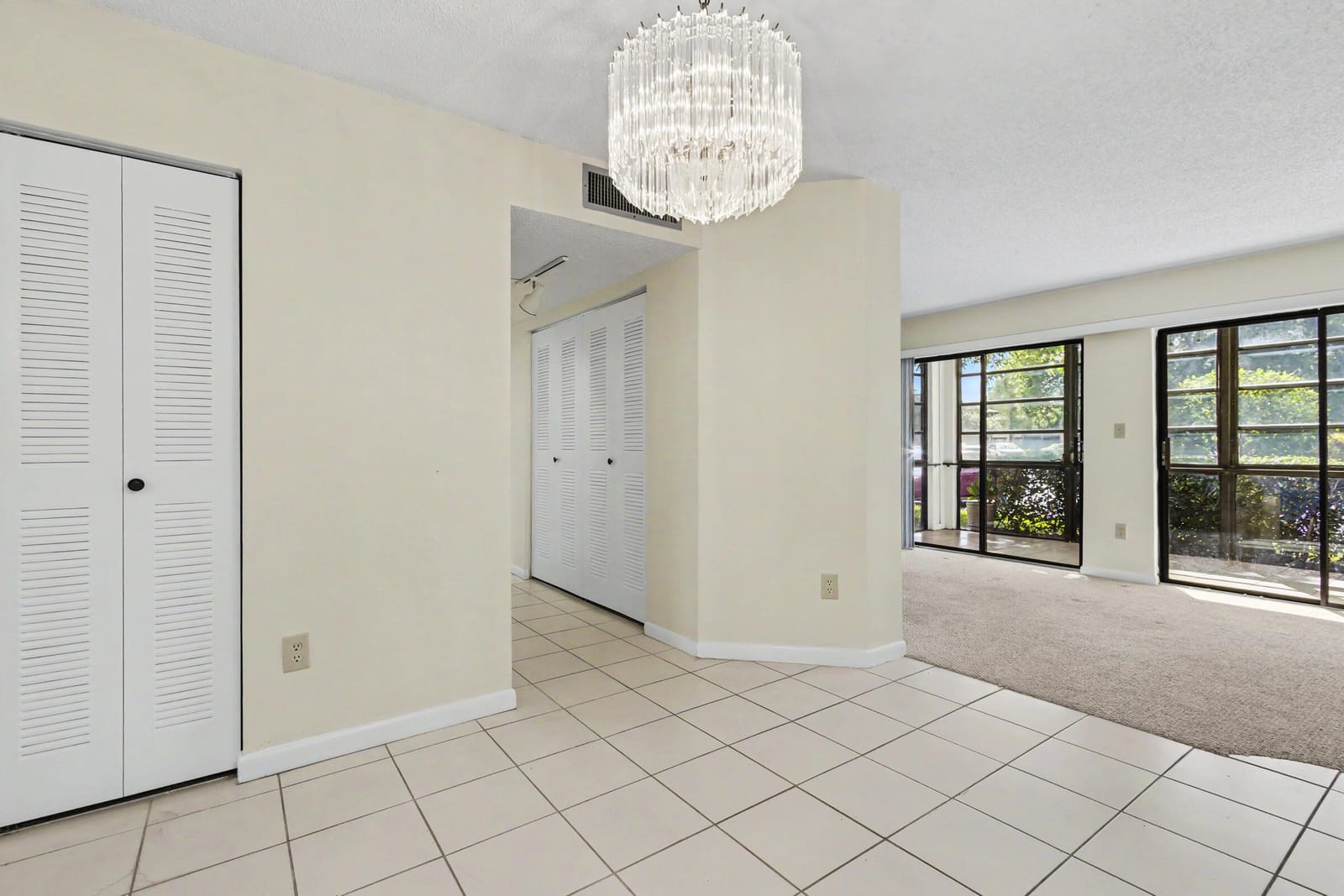 9584 N BELFORT Circle 112, Tamarac, FL 33321 photo 10