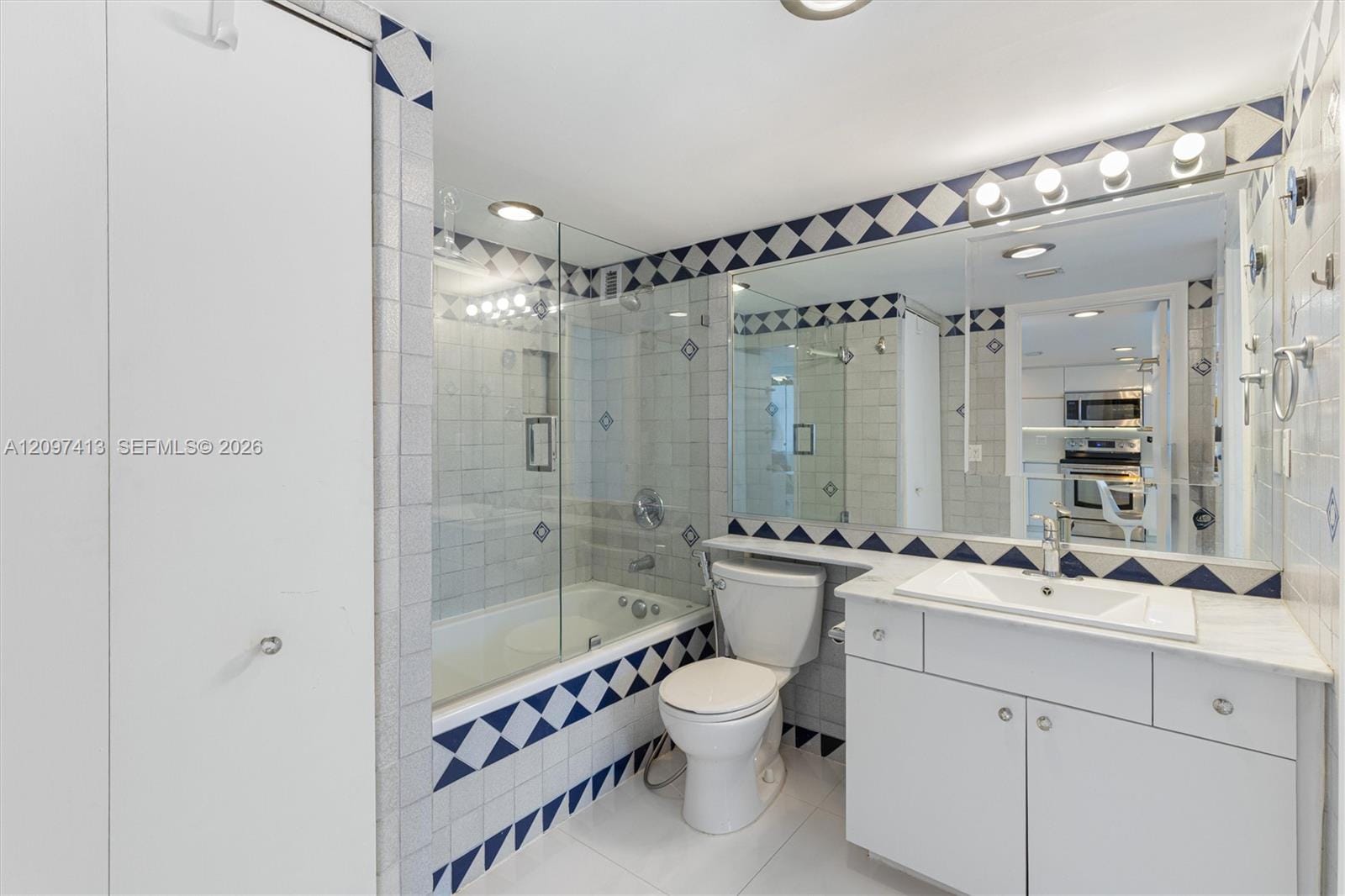 345 Ocean Drive 1012, Miami Beach, FL 33139 photo 14