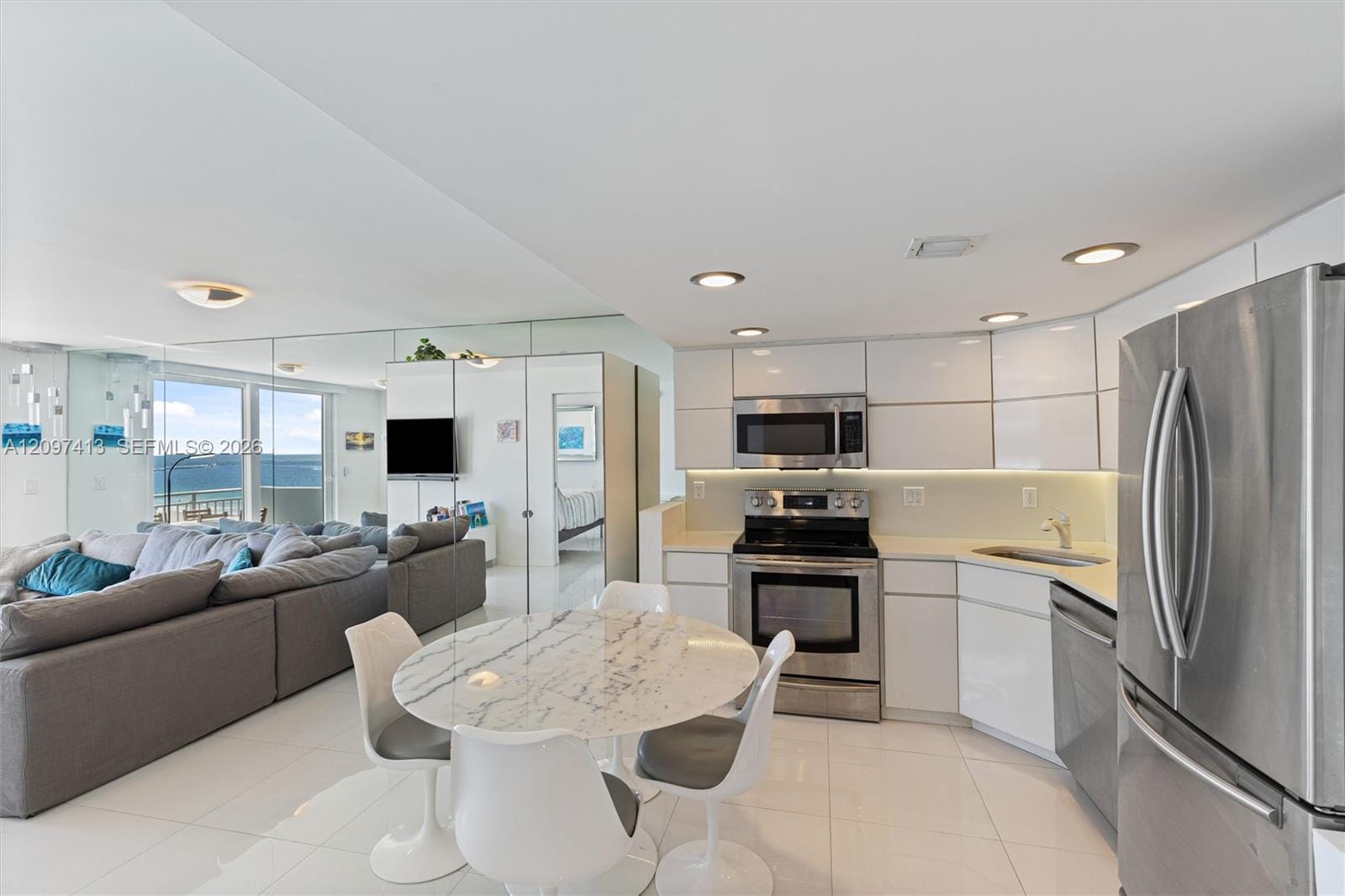 345 Ocean Drive 1012, Miami Beach, FL 33139 photo 8