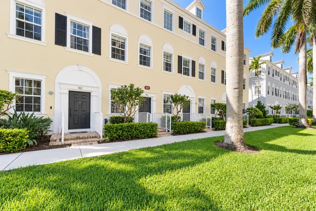 107 Pond Apple Lane 103, Jupiter, FL 33458
