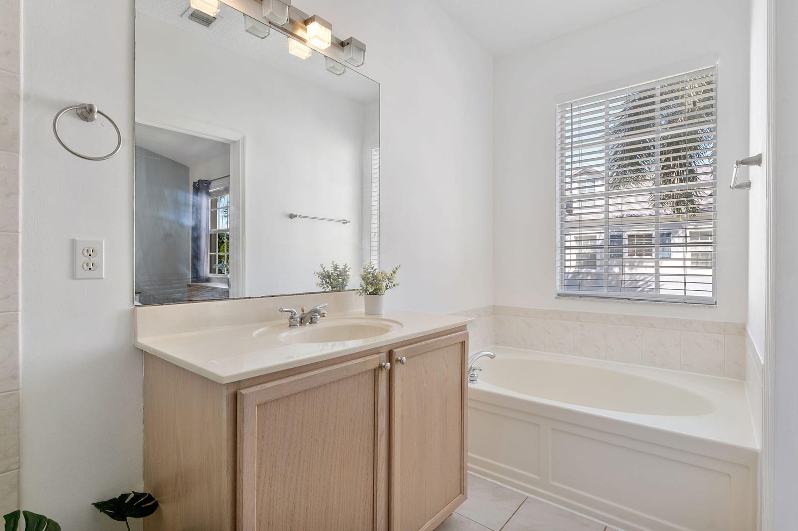 107 Pond Apple Lane 103, Jupiter, FL 33458 photo 30