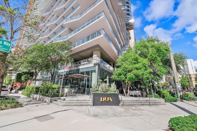 1300 S Miami Avenue 1905, Miami, FL 33130