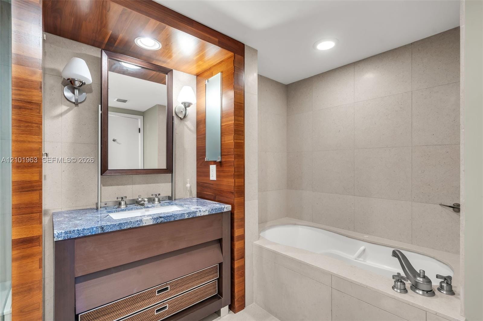 6801 Collins Ave#1214 Deed No 1206), Miami Beach, FL 33141 photo 23