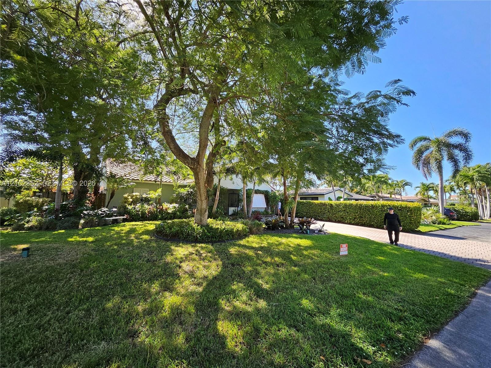 3 bedroom home for sale at 2016 26th, Wilton Manors, FL 33306 — $3,600