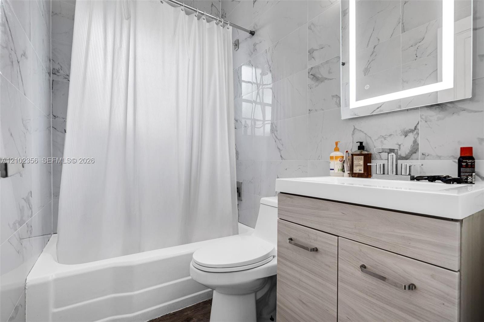 1009 Meridian Avenue 15, Miami Beach, FL 33139 photo 16