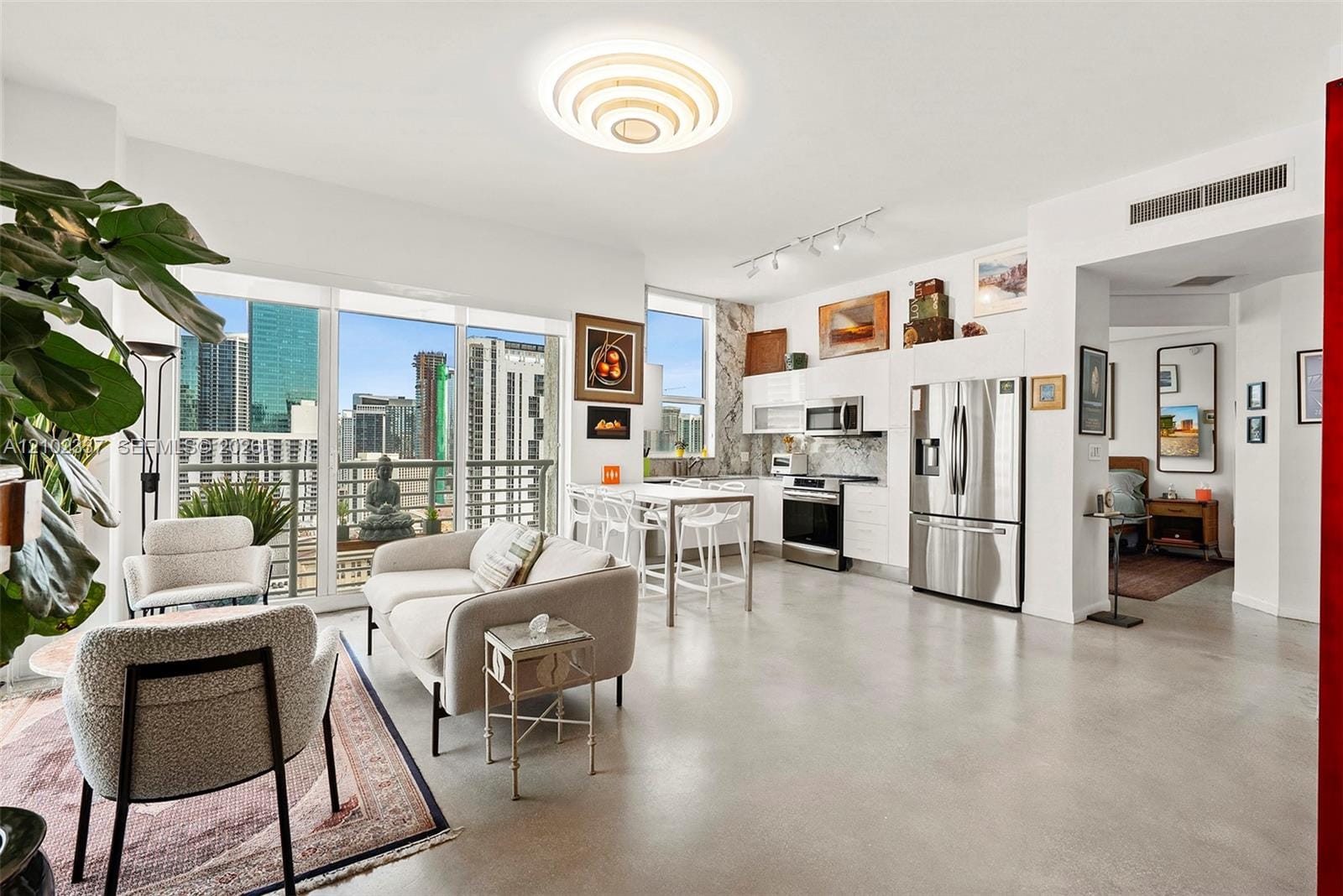133 NE 2nd Avenue 2702, Miami, FL 33132 photo 15