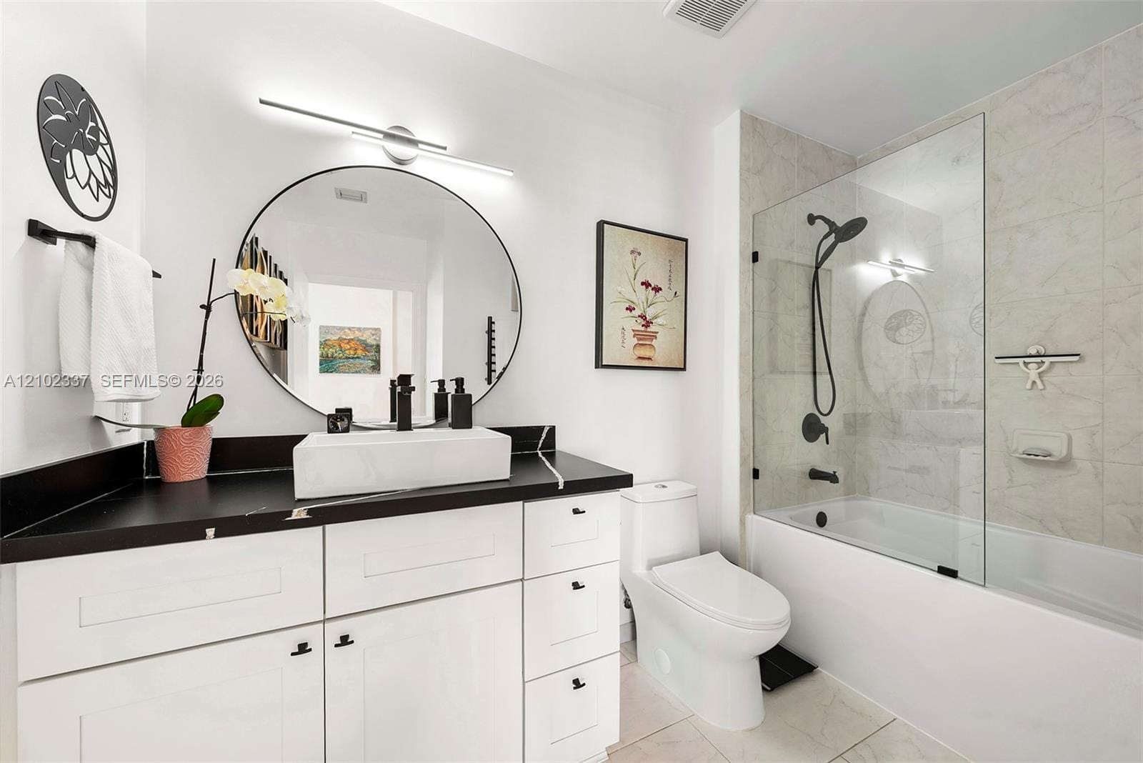 133 NE 2nd Avenue 2702, Miami, FL 33132 photo 19