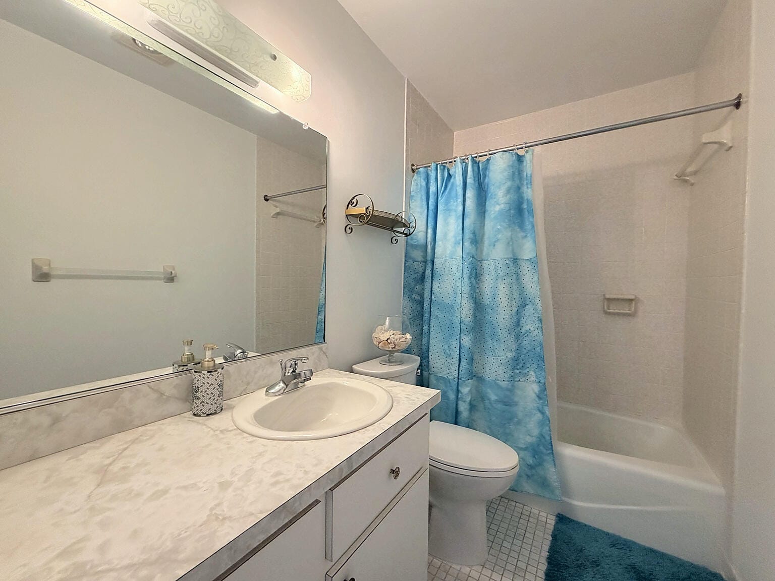 500 1st Avenue S 203 — photo 8