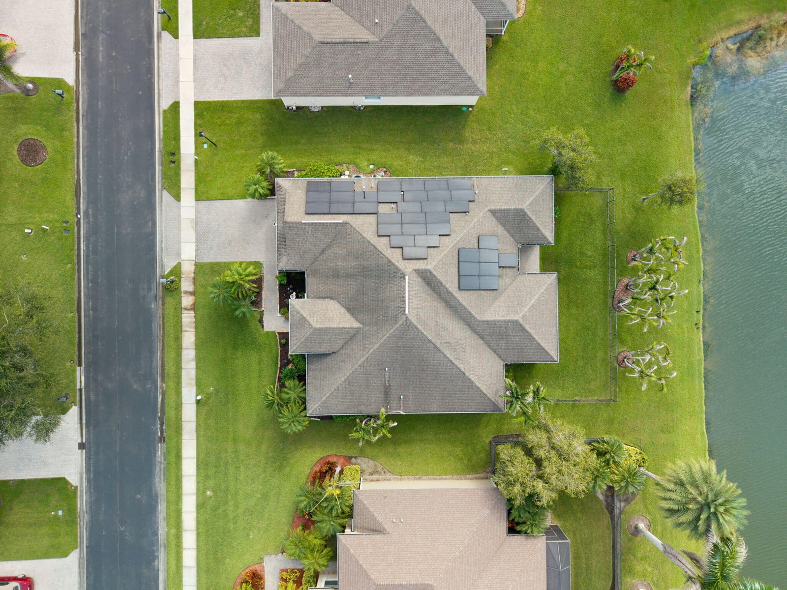 670 TANGELO Circle SW, Vero Beach, FL 32968 photo 29