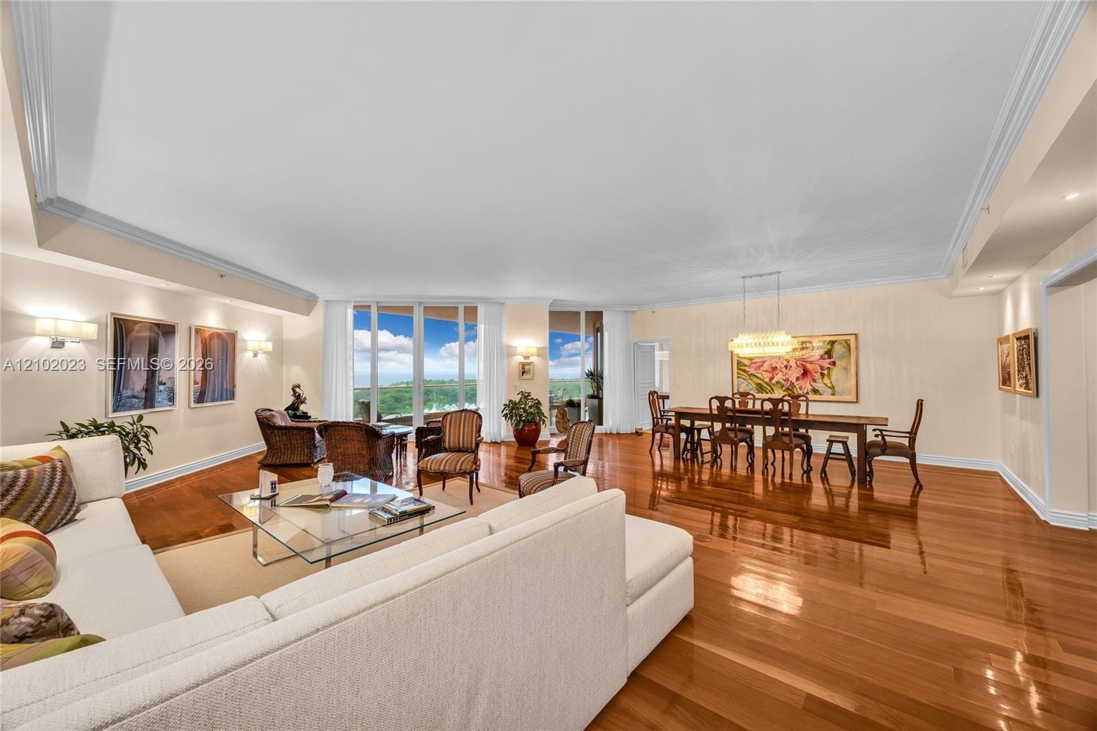 3 bedroom home for sale at 60 Edgewater, Coral Gables, FL 33133 — $2,795,000