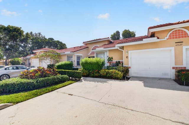 12527 Crystal Pointe Drive C, Boynton Beach, FL 33437