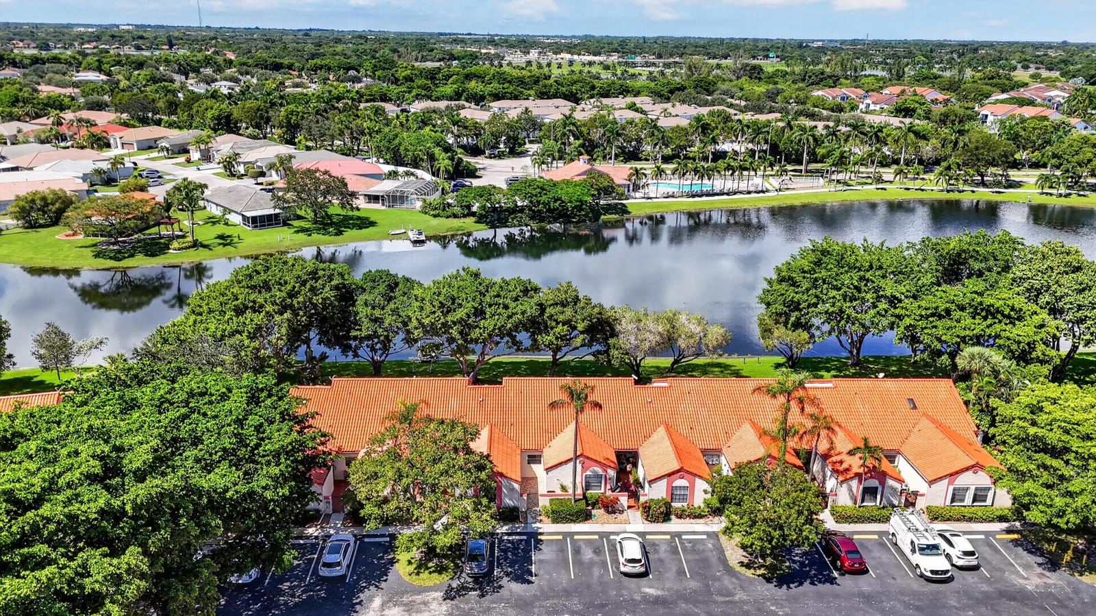126 CENTENNIAL Court, Deerfield Beach, FL 33442 photo 2