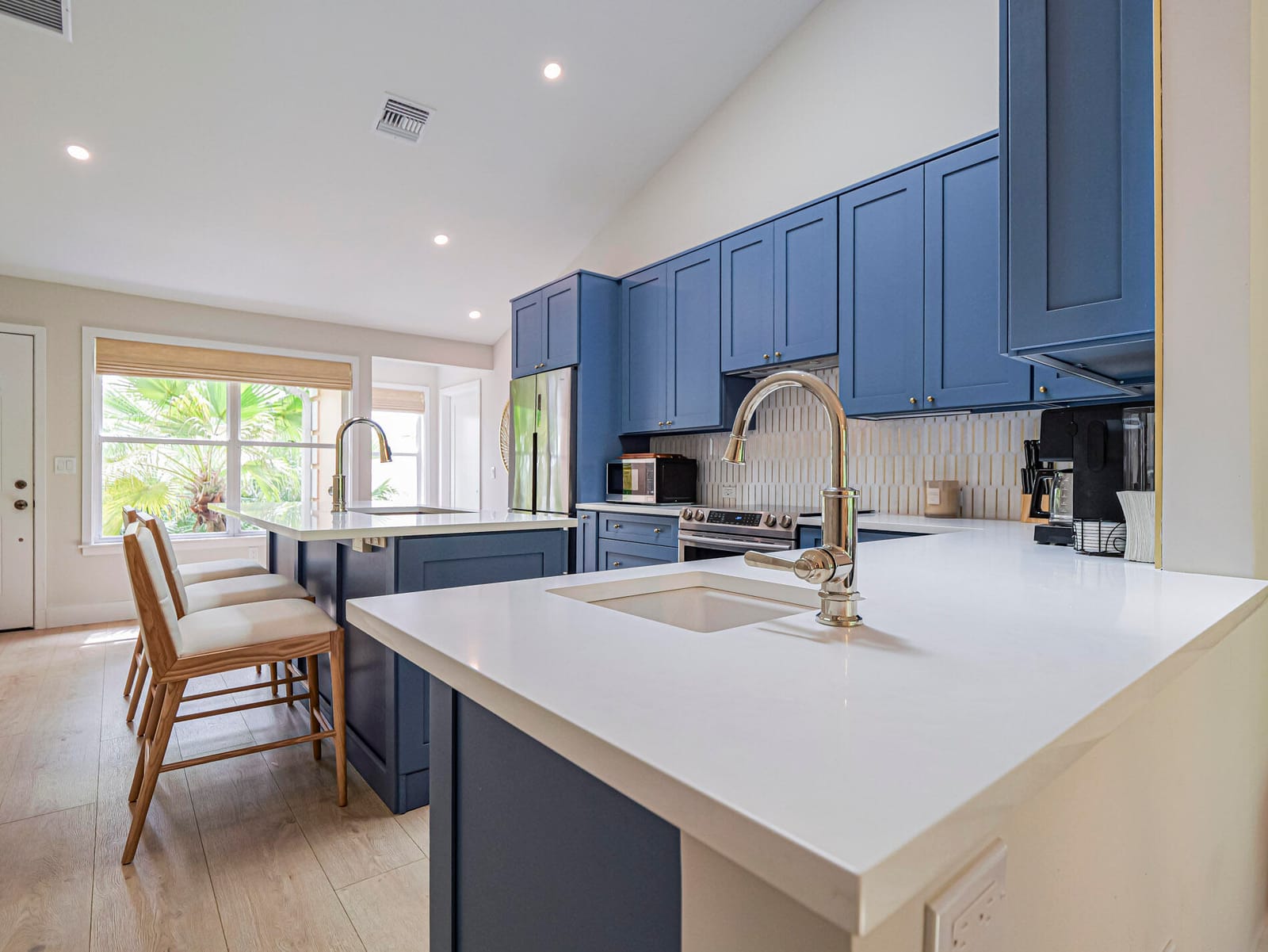 1374 CORAL PARK Lane 803, Vero Beach, FL 32963 photo 9