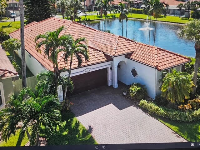 7994 SAW PALMETTO Lane