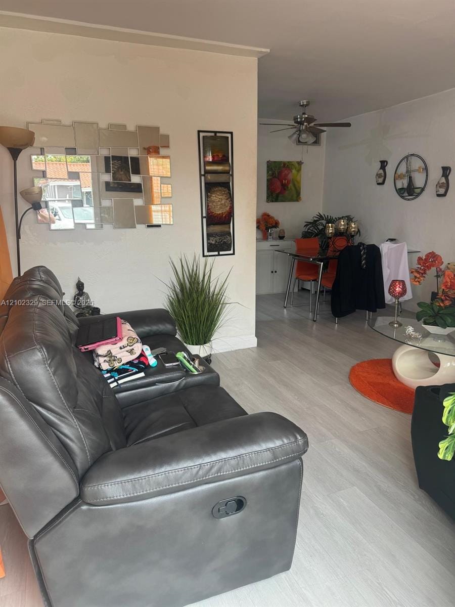 831 NW 24th Avenue, Miami, FL 33125 photo 16